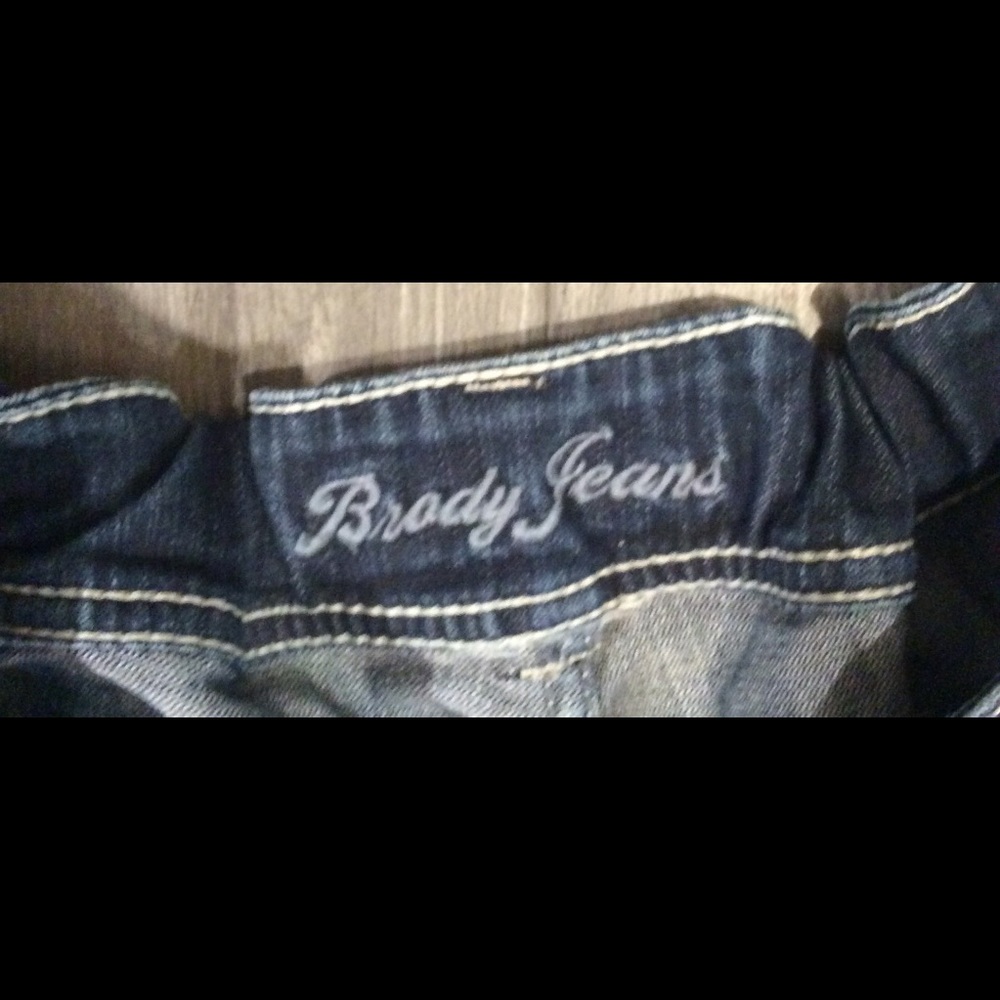 Blue Jeans - Picture 3 of 3